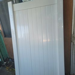 White Vinyl Gate New 