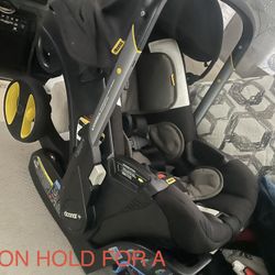 Donna Car seat & Stroller