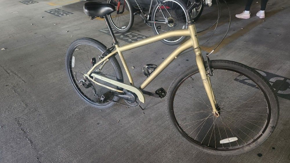 Huffy Parkside Cruiser bike