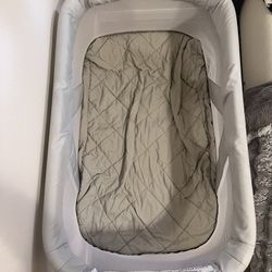 Collapsible Bassinet 