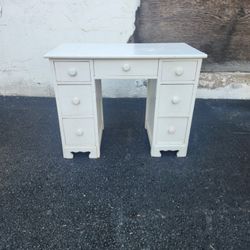 Shabby Chic White Wooden Desk 