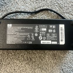 HP AC Power Adapter 120W Series PPP017L PA-1121-12HN Output-18.5V...6.5A