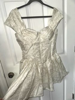 Lovelzi cream/white elegant off shoulder corset dress