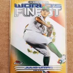 MINT 2023 TOPPS WORLD'S FINEST JULIO URIAS TEAM MEXICO GOLD REFRACTOR #24/50🔥🔥