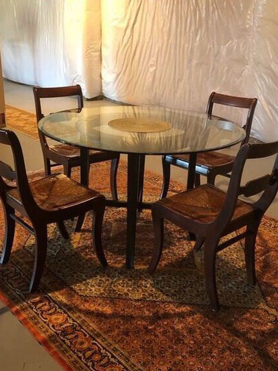 Breakfast Table, glass top, 4 chairs