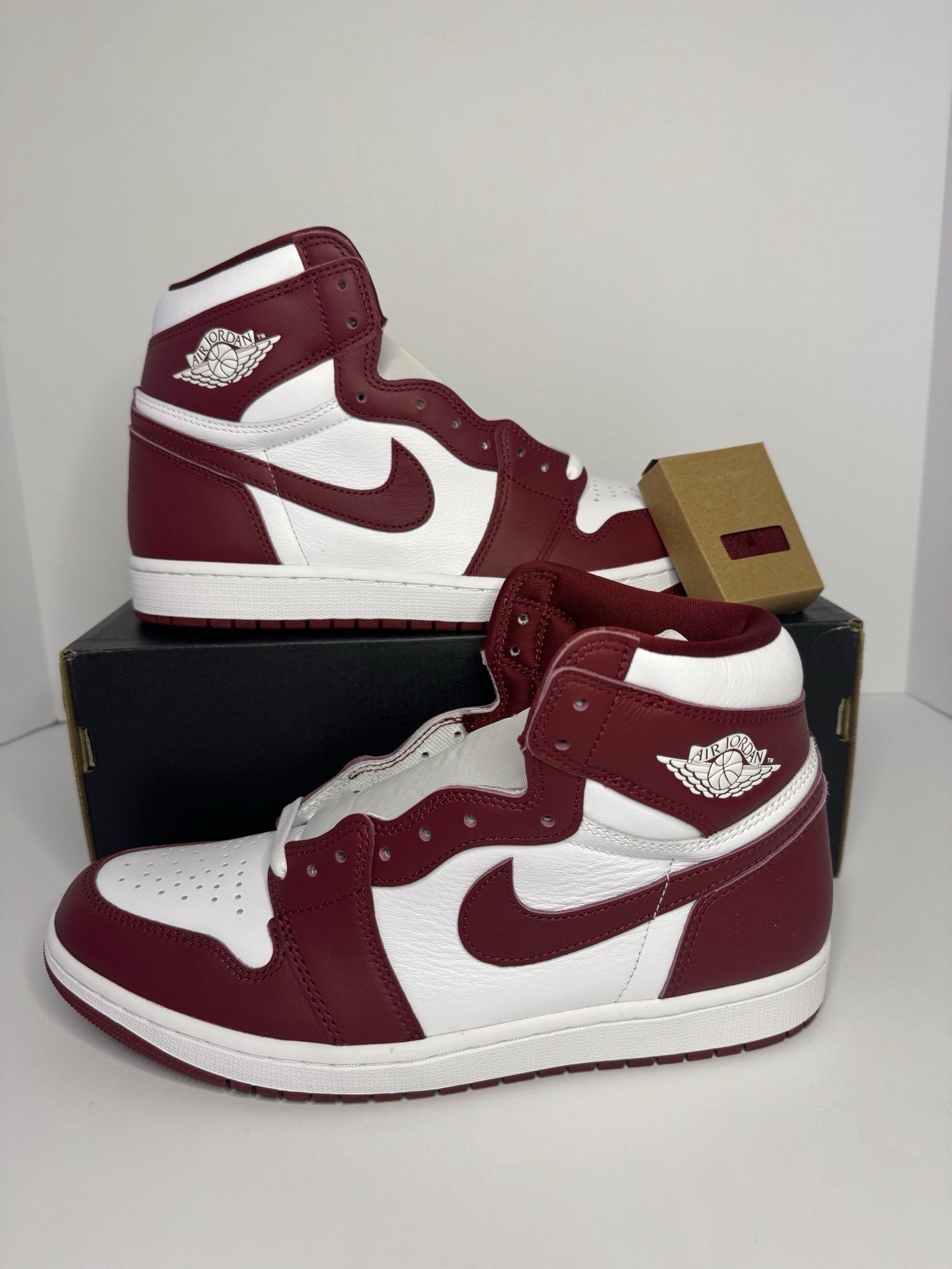 Jordan 1 High OG Team Red Size 10 Men’s – $85 OBO DS 🔥
