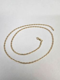 14kt Gold Gucci Chain 18"