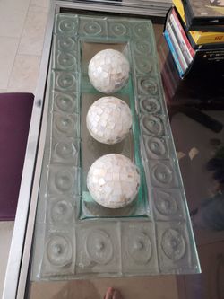 Evans designs California thick heavy light green glass decor39" by 31/2"   ( balls not included.  See 8 pictures