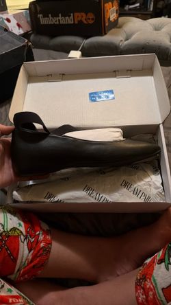 Women Dream Paris Black Flats Size 8