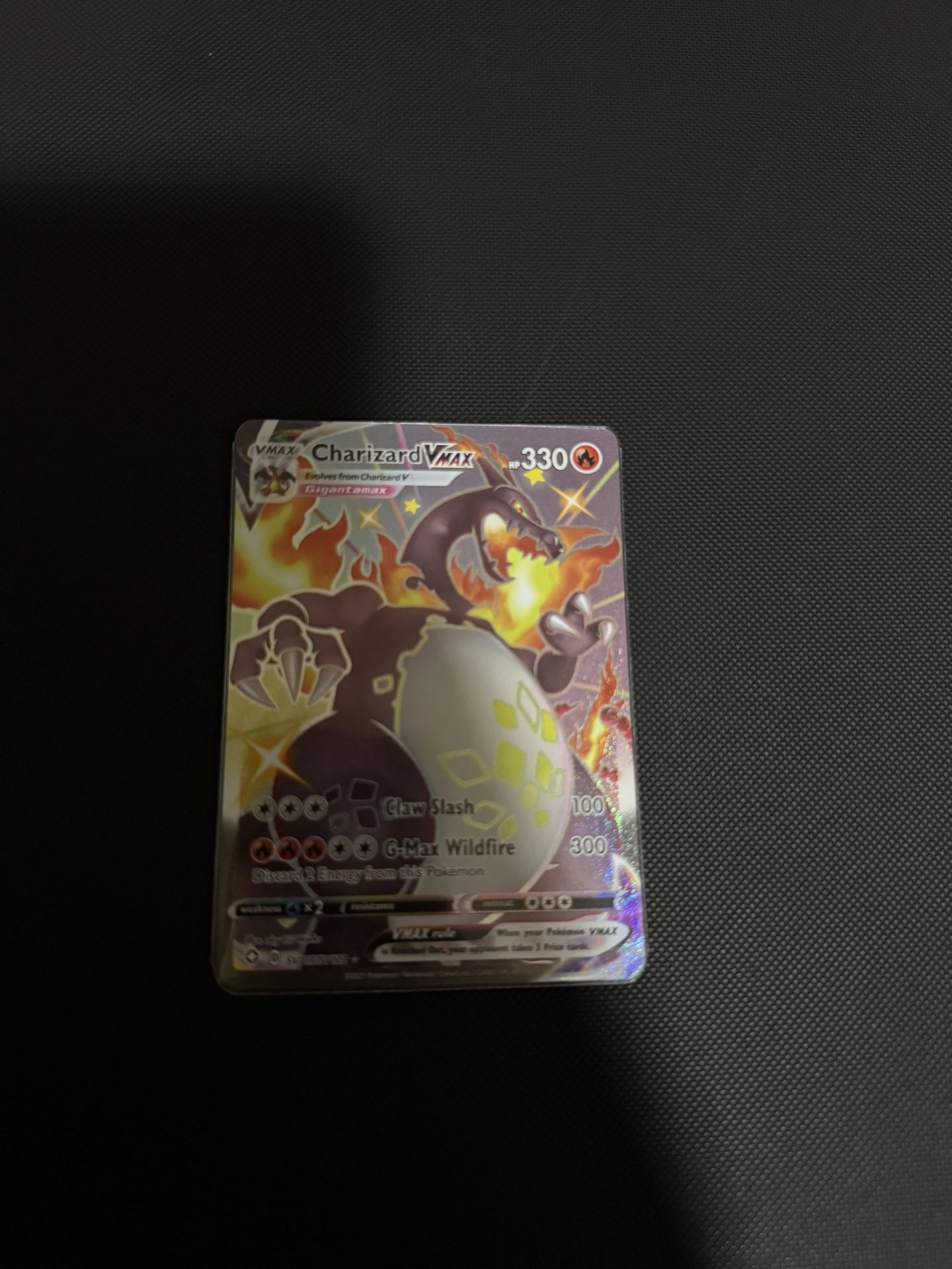 Pokemon Charizard VMAX Shining fates