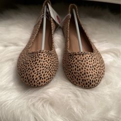 Brand New Leopard Print Flats Never Worn Size 6 1/2
