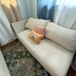 2 Piece Set (from Rooms To Go)