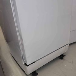 Danby DDW1805EWP 18 Portable Dishwasher - White