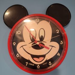 MICKEY MOUSE Walt Disney Lorus Tochigi Tokei Co World quartz wall clock