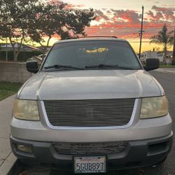 2004 Ford Expedition 