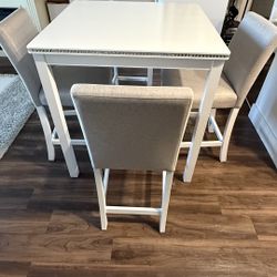 4 sale brand new white and cream bar height square dining table and chairs set 