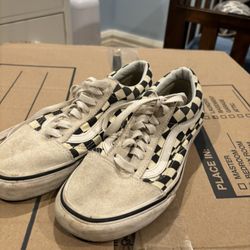 checkered vans