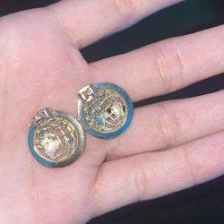 gold the world is yours earrings