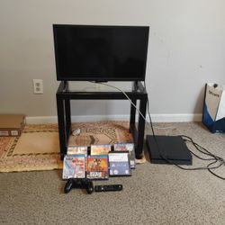 PS4 With Games For Sale With 24 Inch TV 