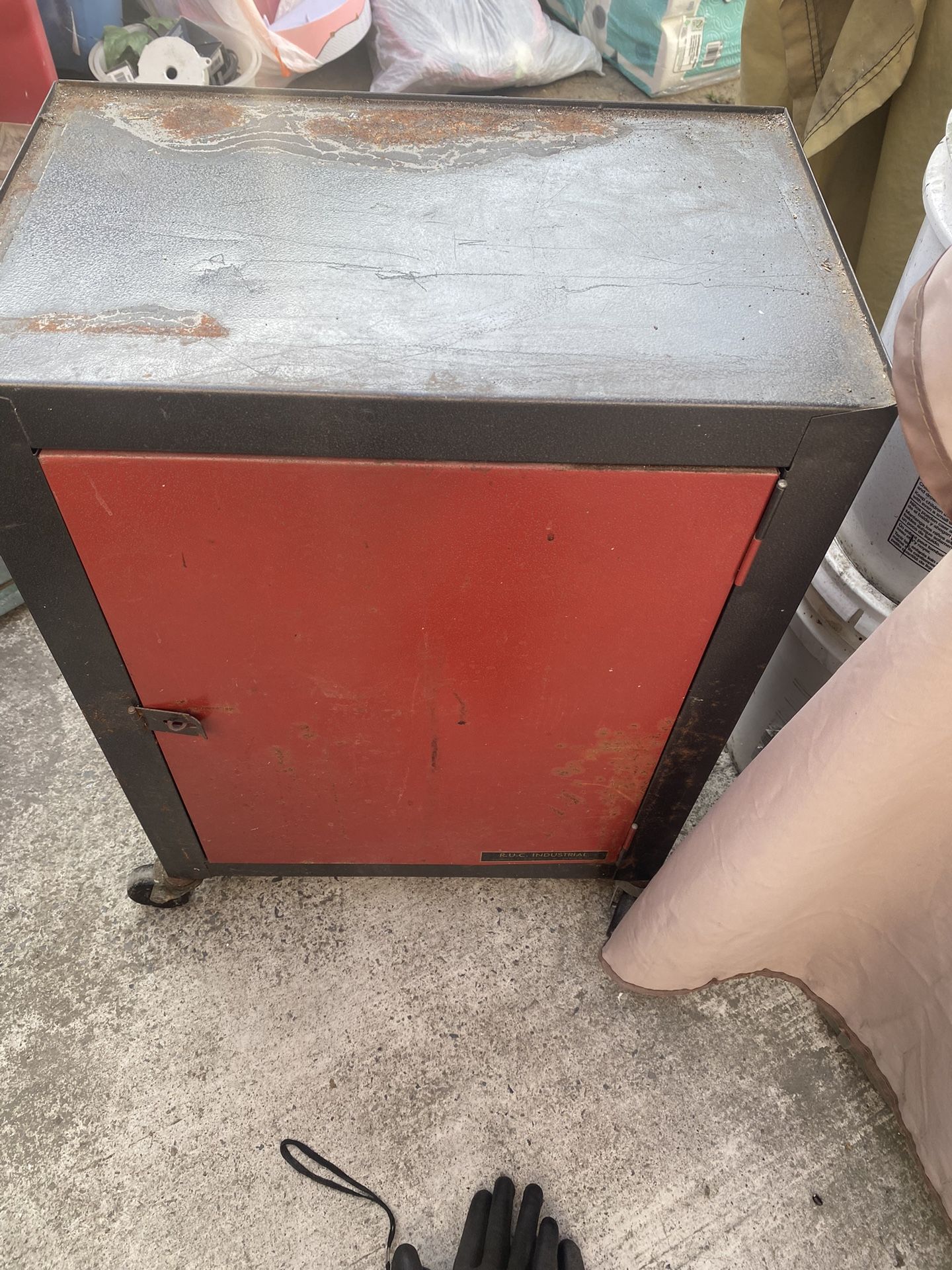 R.U..C Industrial Toolbox On Wheels