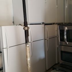 Ge Refrigerator 28"w And 30"w Frigidaire, Whirlpool 