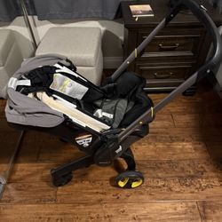 Doona Stroller And Base