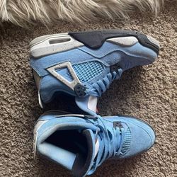 Jordans Retro 4s..pending