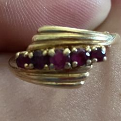 14k Solid Gold With 5 Real Rubies 