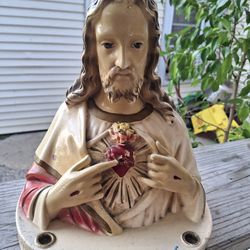 Sacred Heart Of Jesus Statue 12" by 6 3/4" 