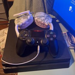 Used Ps4, Controller, Turtle Beach Headset, Madden 24