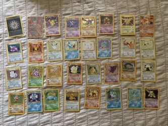 Base Set Pokemon Cards, 500+ Cards