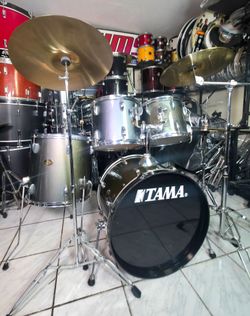Tama Complete Drum set !!! With New cymbals  !! $380 or best offer !!