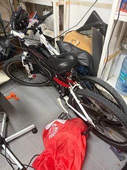Mongoose men’s bike