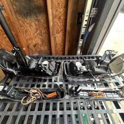 Headlight 02-07 Yukon, Tahoe Sierra Headlights 