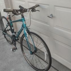 Trek 75 18 Speed Road Bike 17 Inch Frame 