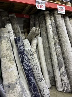 Used Area Rugs - Assorted Styles 🔥