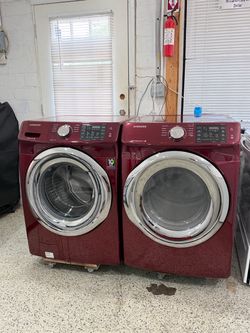 SAMSUNG  WASHER AND. DRYER. SET.