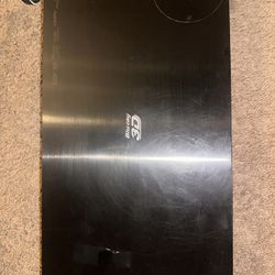 3D Blu-ray Player With Glasses