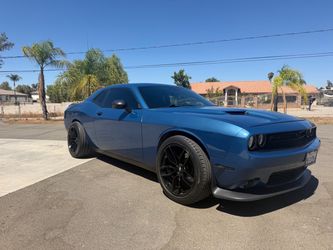 Dodge Challenger 2021