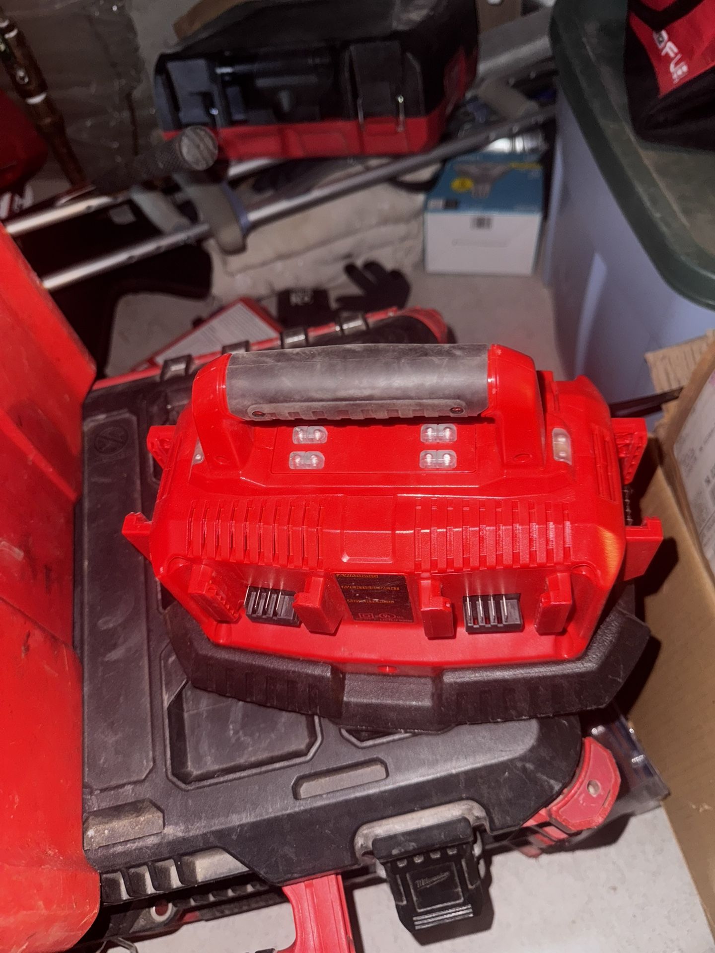 MILWAUKEE M18™ PACKOUT™ Six Bay RAPID Charger charges two batteries simultaneously. Includes (1) USB-A (2.1A) port. Fully compatible with the PACKOUT