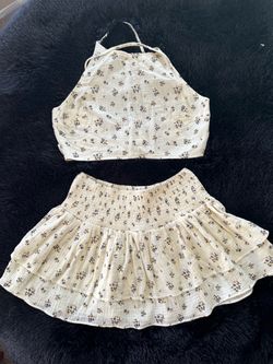 Women's Two Piece Set Size Large