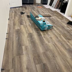 Vinyl Laminate Flooring