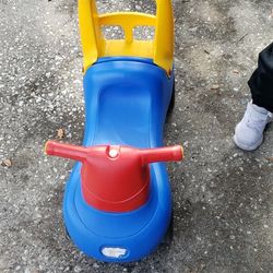 Little Tikes Push and Ride Racer