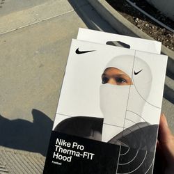 Nike Ski Mask (description)