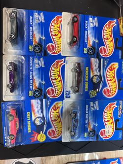 Hot Wheels Buick Wildcat Corvette Sting Ray Vmchevy Mercedes Nissan Z