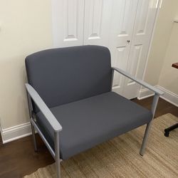Steelcase Bariatric Chair 