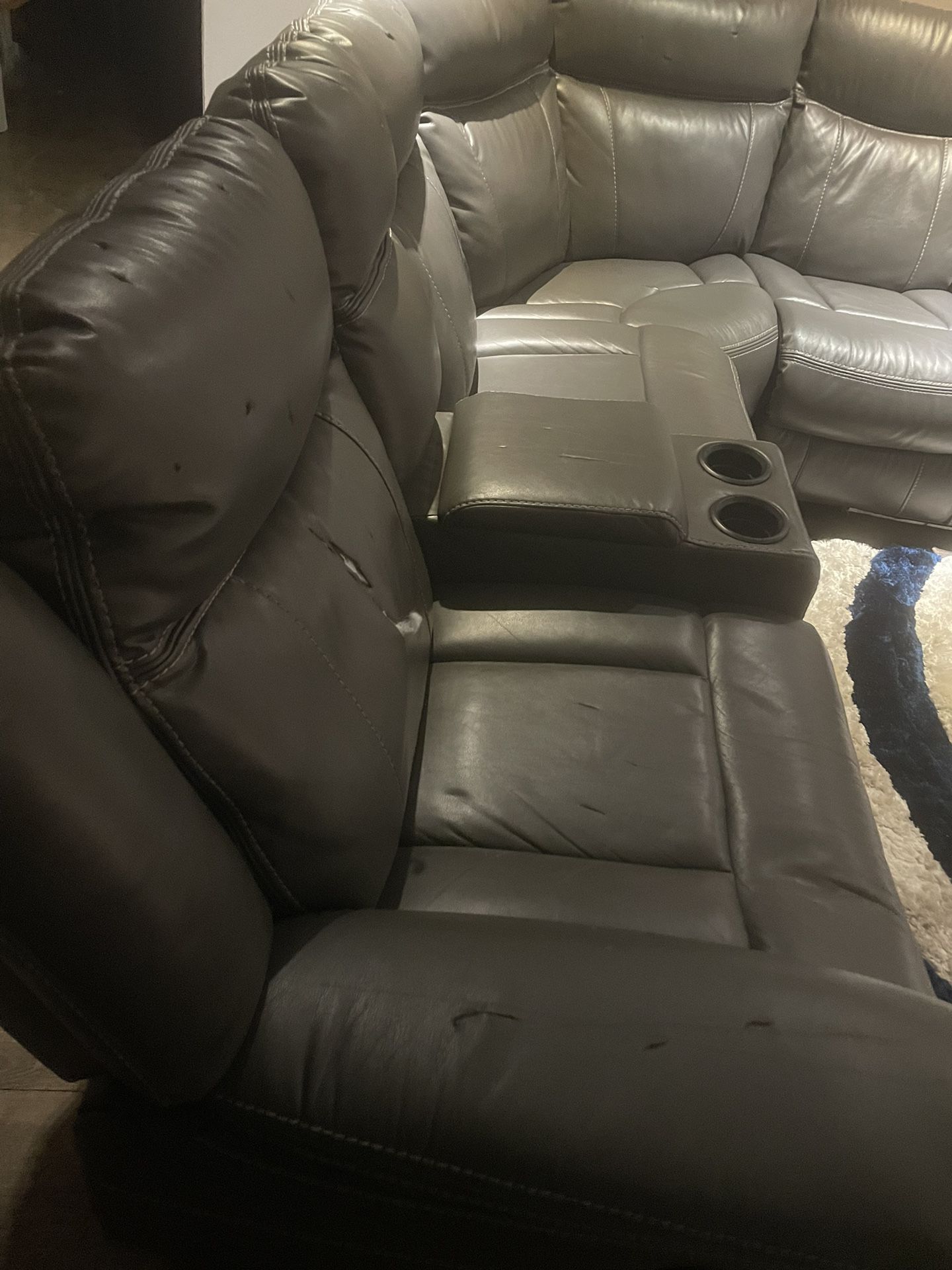  Recliner Couch 