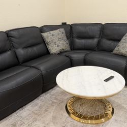 Sectional Sofas - Free