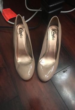 Pumps shoes size 8