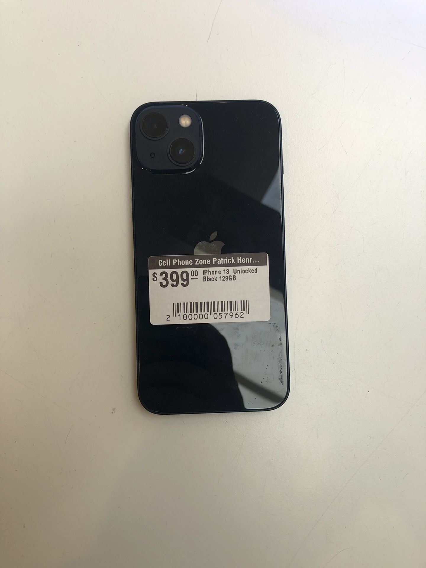iPhone 13 - 128 GB Unlocked